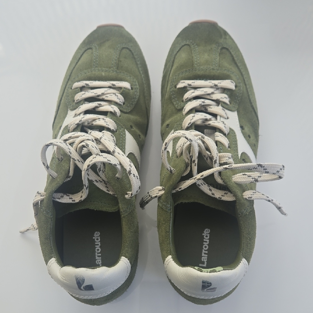 Larroude Green and White Men's Sneakers